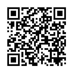 便飞快的从袋子里掏出一小包东西来二维码生成