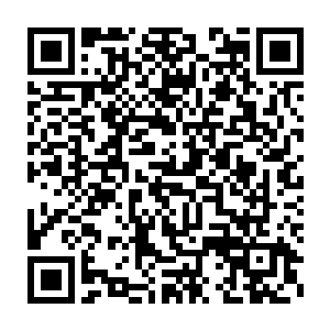 俅哥这么稳重的男人自然不会让自己的宝贝儿子与李师师有太多的接触二维码生成