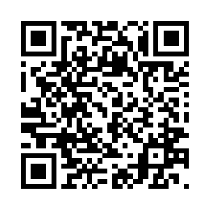 修罗冷酷的脸上竟然浮现出了一抹讥嘲的笑容二维码生成