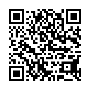 修长有力的手指顺着她的额头慢慢的滑倒脸颊二维码生成