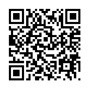 倾世绝美的容颜上却满是冷酷和决绝二维码生成