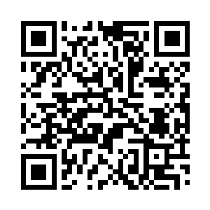 偶然在敌人身前停留手中就闪过一点银光二维码生成