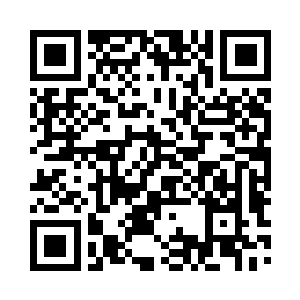 傻傻地看着娜古云儿这个风情万种的女人二维码生成