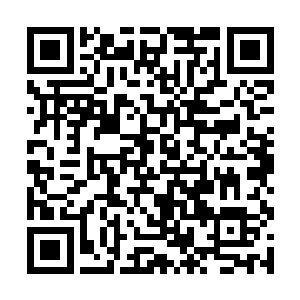 像是眼前的这个开发部门就完全是迪士尼的独门特色二维码生成