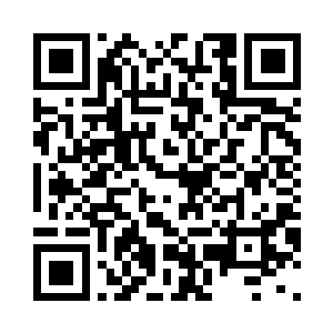 兀自气犹不止的将碗碟全都扫飞在地二维码生成