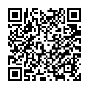 先到他在幽州城拿下的那块地上做一做先期的开发二维码生成