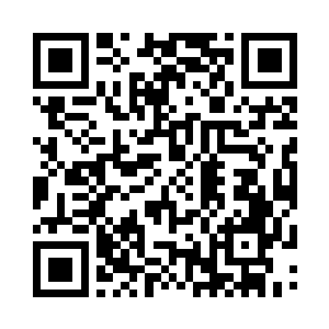 全部是从星域上方的灰色圆盘里垂荡而下的二维码生成