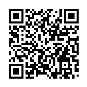 公公将朝倾公主的画送到皇上跟前二维码生成