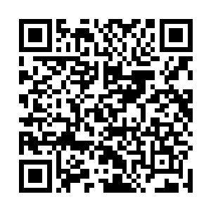 关千重就看着张铁手上的那根慢慢失去颜色的水元水晶二维码生成