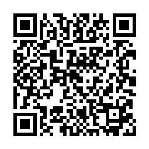 关哥结结巴巴地把刚才矿场门口的情况说了一下二维码生成