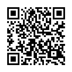 关键是她手上并没有写上号码的便签或是名片二维码生成