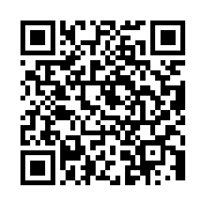 其中一个四十几岁的中年男子爽朗的回道二维码生成