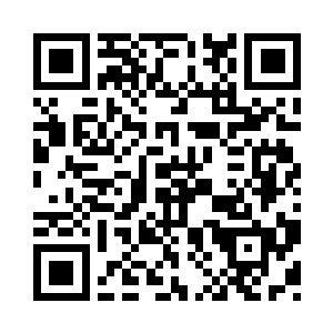 其中一名年纪比较大的便衣男子讶然道二维码生成