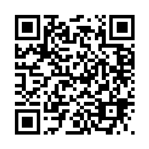 其他人看着不动的黄发财也没在管他二维码生成