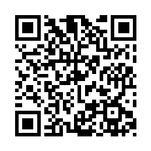 其他人都直接盘膝坐下取出丹药服用恢复二维码生成