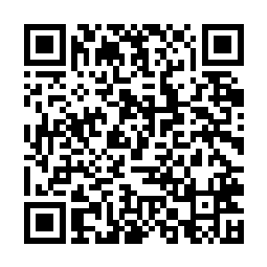 其他男人竟然没有一个起来帮忙或是出口出手制止的二维码生成