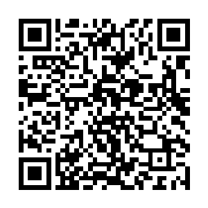 其注意力不由自主转到了那晶球正下方的古朴大鼎上二维码生成