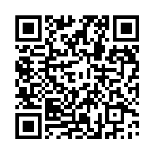 军营中间空出一片空地作为临时的校场二维码生成