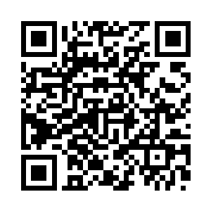 冠玉忽然发现泳池里有个浮着的影子二维码生成