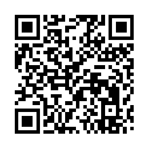 冷冷地看着吓得都不敢反手的秦嬷嬷二维码生成