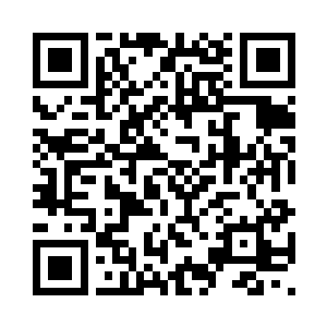 冷轩已经冲到了那名修真者的近前二维码生成