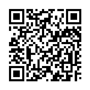 冷轩忍不住伸手捏了捏风烈的肌肉二维码生成