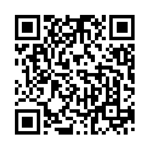 准确的说　是冲向了赵纯良抱着的那个女人二维码生成