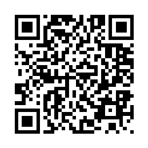 凌予冷着一张脸紧紧握着凌儿的手二维码生成