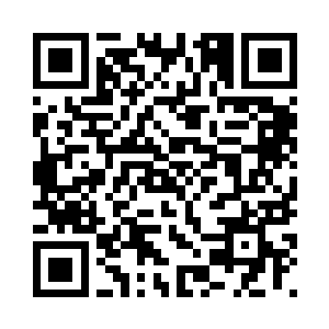 凌菲扫了一眼还张着嘴傻愣愣的人二维码生成