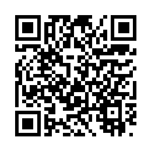 凌菲给乌灵的化妆引起的族里很多女人的注目二维码生成