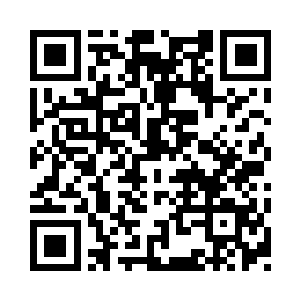 几个人背靠背对着扑过来的狼群疯狂的扫二维码生成