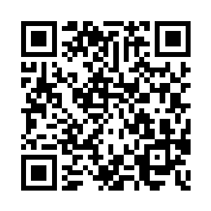 几个穿洗得发白的绿军装和蓝色中山装的二维码生成