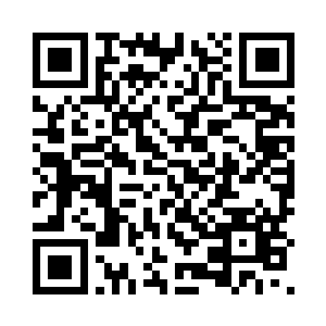 几乎是转眼之间便来到风清扬身旁二维码生成