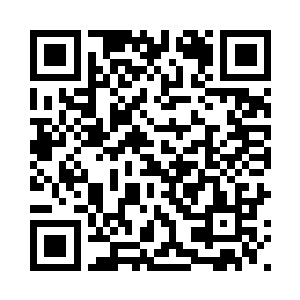 几分钟之后谢尔盖一声低低地欢呼二维码生成