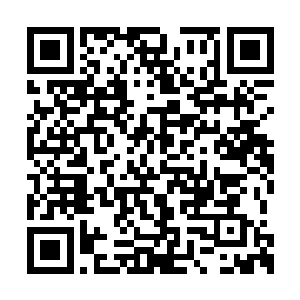 几块巨大的石头便随着险峻的山势滚落而下……二维码生成