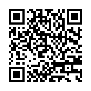 几束强光灯从基地各处的塔楼上照射过来二维码生成