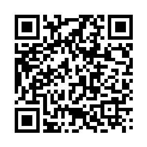 几片落叶飘从木窗外面飘进了我的房间二维码生成