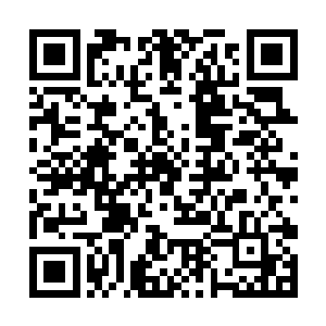 凤华晴说完试图挪动一下自己的身体却发觉使不上劲二维码生成