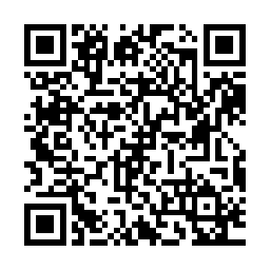 凭借他手头可以动用的资源……只要封不觉还在宇超联里待一天二维码生成