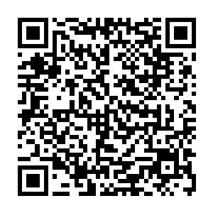 凭着自身强大的硬实力以凌驾其上的姿态迫使这些城市承认其地位的城市二维码生成