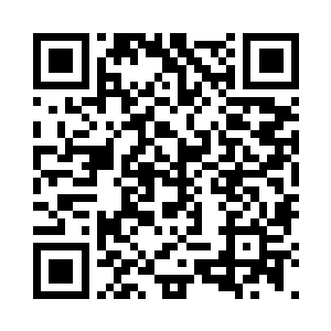 出击的西班牙人门将阿尔瓦雷斯将梅西绊倒二维码生成