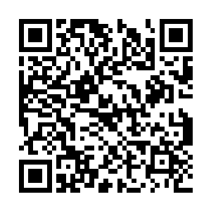 出现了高达五六百米的一个巨大的透明银白色罩子二维码生成