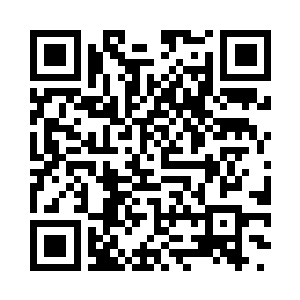 出现在君北月面前的是一个巨大的圆坛二维码生成