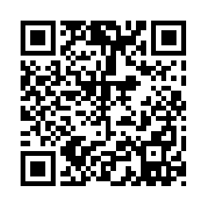 出租车最后是停在了一家华人医院的后门二维码生成