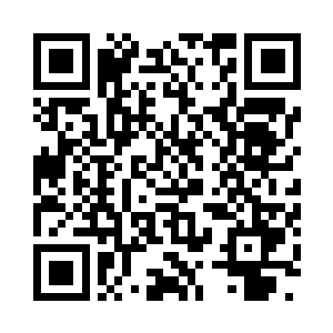 击的黑衣人抱着手掌表情痛苦的扭曲了起来二维码生成