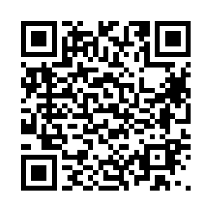 刘一维脸上的尴尬之色这才渐渐消失二维码生成