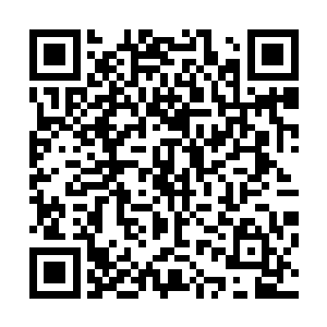 刘明玉这时也想通了杨辰之所以让自己打电话叫警察的原因二维码生成