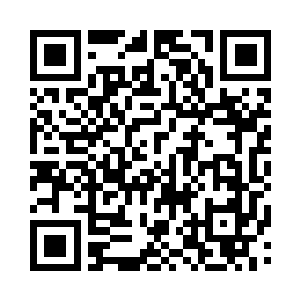 刘顺天小心的接过秦宇递过来的这七张符箓二维码生成