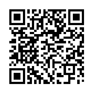 则是张铁亲身在战馆里做人肉沙包的体验二维码生成