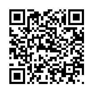 刚刚冰冻的河面此时也恢复成了河水二维码生成